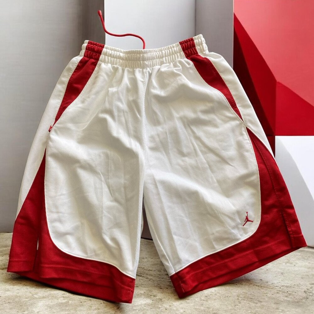 Nike Air Jordan 1985-2005 20th Anniversary VTG Jumpman Shorts, Red and White, La